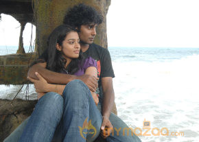 Ponmaalai Pozhudhu Movie Stills  photo 62