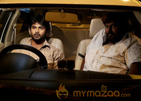 Priyamudan Priya Movie Onlocation Stills  photo 64