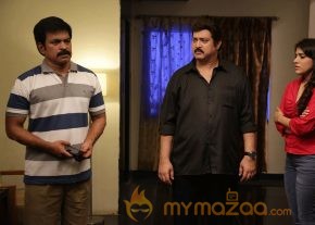 Priyamudan Priya Movie Stills  photo 11