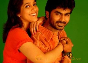 Priyamudan Priya Movie Stills  photo 31