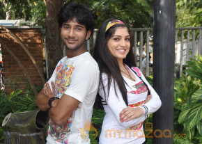 Pudhu Varsham Movie Onlocation Stills photo 48