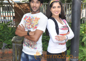 Pudhu Varsham Movie Onlocation Stills photo 14
