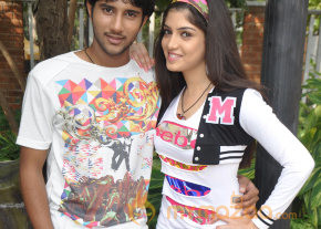 Pudhu Varsham Movie Onlocation Stills photo 44