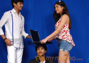 Pudhu Varusham Movie Stills photo 6