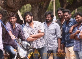 Pugazh Tamil Latest Movie Stills photo 10