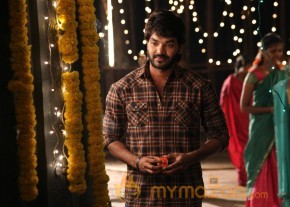 Pugazh Tamil Latest Movie Stills photo 34