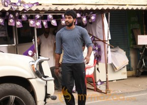 Pugazh Tamil Latest Movie Stills photo 45
