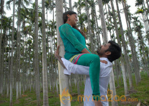 Punnagai Payanam Movie Stills photo 10