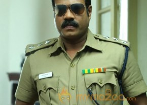 Puthusa Nan Poranthen Movie Stills photo 11