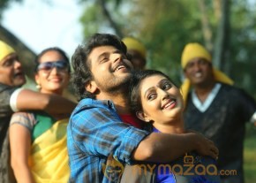 Puthusa Nan Poranthen Movie Stills photo 20