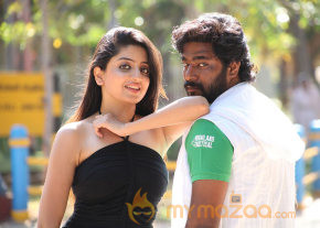 Ranam Movie New Stills  photo 4