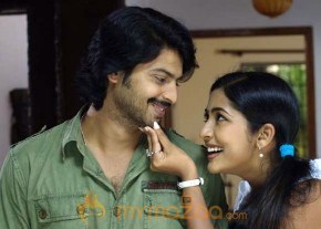 Rasikkum Seemane Movie Stills photo 13