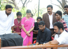 Rendavathu Padam Movie Onlocation Stills photo 11