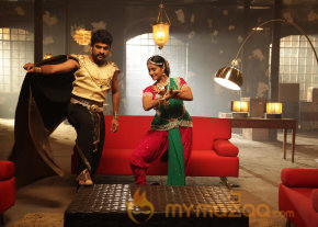 Rendavathu Padam Movie Stills photo 4
