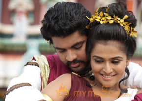 Rendavathu Padam Movie Stills photo 17