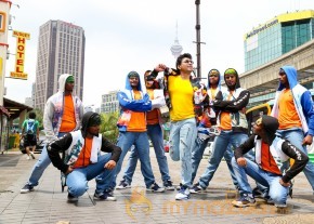 Saahasam Movie New Stills photo 17