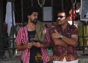 Sathuran Movie New photos Stills photo 20