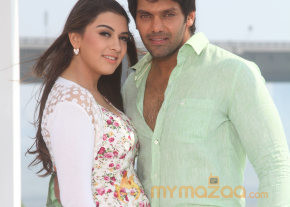 Settai Movie New Stills photo 15