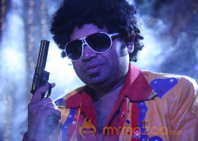 Settai Movie New Stills photo 27