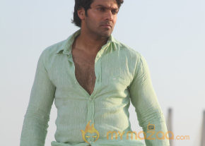 Settai Movie New Stills photo 31