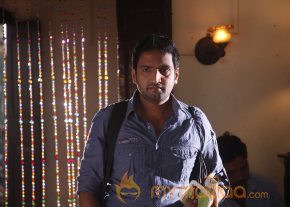 Settai Movie New Stills photo 29