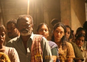 Sivappu Kollywood Movie New Stills photo 41