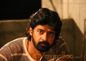 Sivappu Kollywood Movie New Stills photo 13
