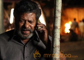 Sivappu Kollywood Movie New Stills photo 12