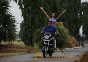 Sonna Puriyadhu Movie Stills  photo 27