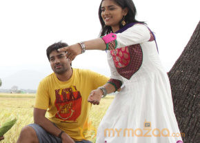 Sonna Puriyathu Movie Stills photo 31