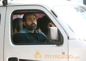 Soodhu Kavvum Movie Stills photo 2