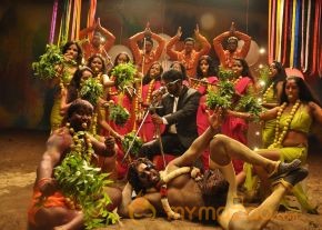 Strawberry Movie Latest hd Stills photo 14