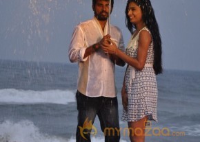 Strawberry Movie New Photos Stills photo 11