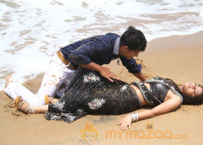 Sutta Pazham Sudatha Pazham Movie Stills photo 35