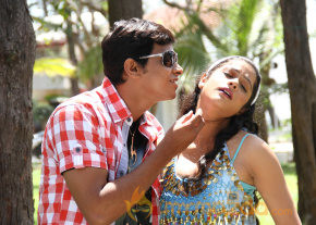Sutta Pazham Sudatha Pazham Movie Stills photo 33