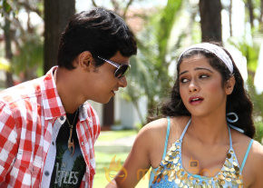 Sutta Pazham Sudatha Pazham Movie Stills photo 11
