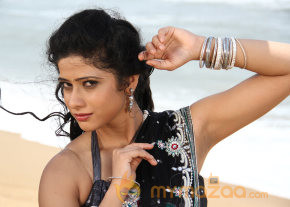 Sutta Pazham Sudatha Pazham Movie Stills photo 22