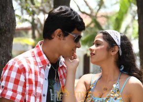 Sutta Pazham Sudatha Pazham Movie Stills photo 7