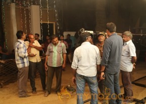 Tamil movie Kanna Pinna new stills at shotting spot photo 41