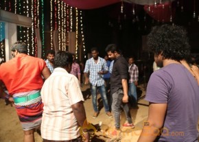 Tamil movie Kanna Pinna new stills at shotting spot photo 52