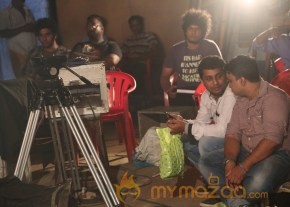 Tamil movie Kanna Pinna new stills at shotting spot photo 54