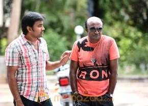 Tamil Padam Movie Stills photo 4