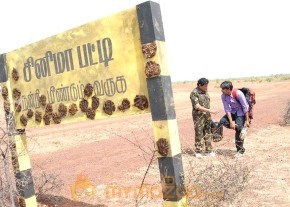 Tamil Padam Movie Stills photo 3