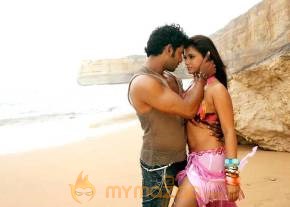 Theeradha Vilayattu Pillai Movie Stills photo 16