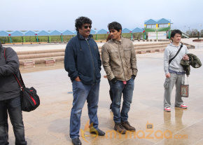 Theeya Velai Seiyanum Kumaru Latest Stills  photo 17
