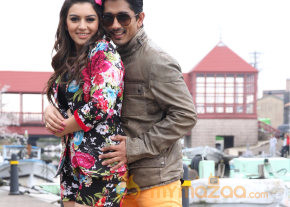 Theeya Velai Seiyanum Kumaru Latest Stills  photo 21