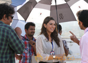 Theeya Velai Seiyanum Kumaru Movie Stills  photo 2