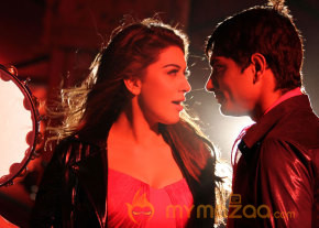 Theeya Velai Seiyyanum Kumaru Movie Stills  photo 43