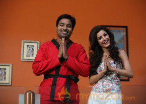 Thillu Mullu Movie Latest Stills  photo 8