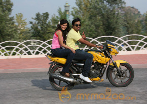 Thillu Mullu Movie Latest Stills 